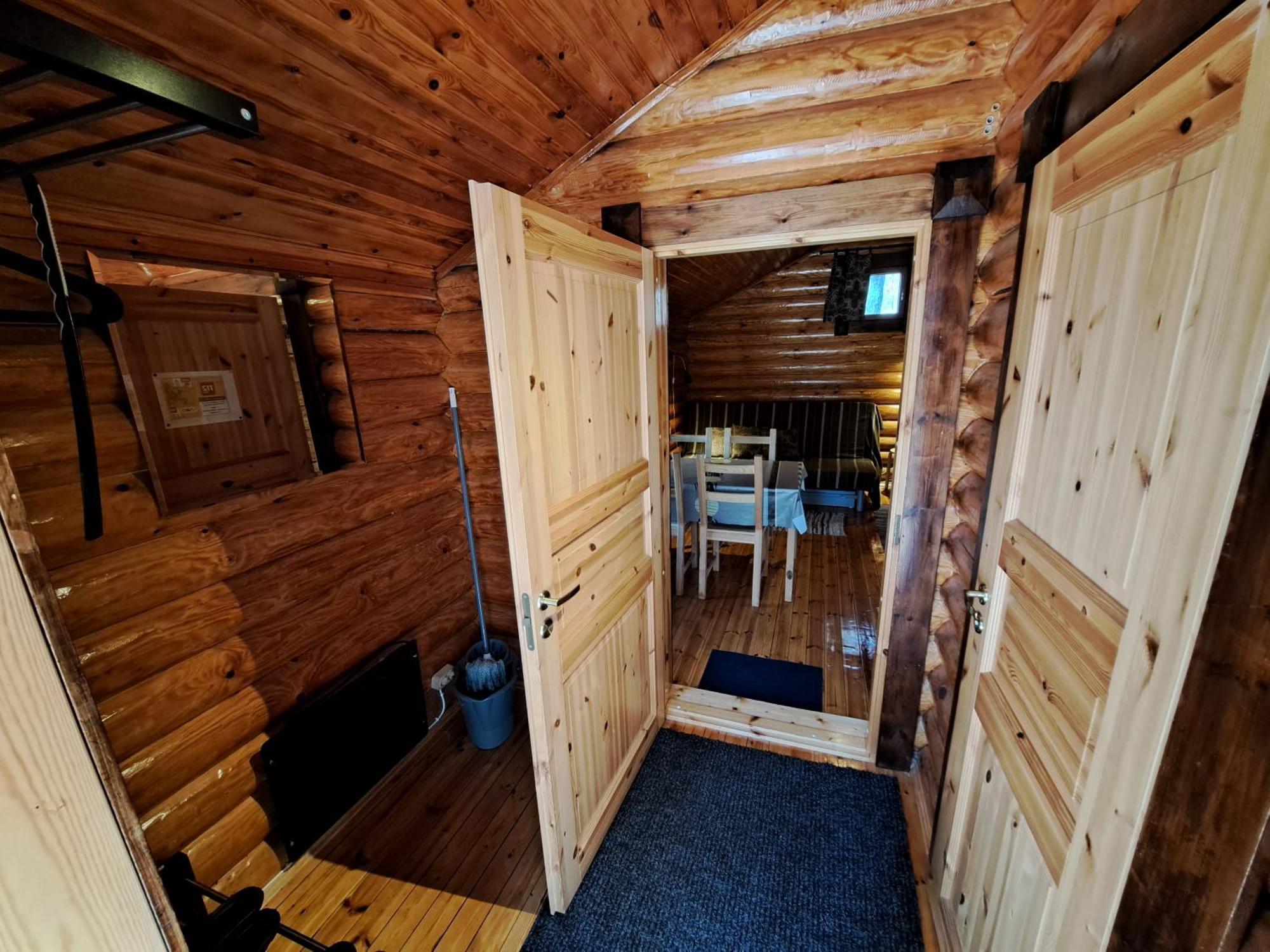 Laahtanen Camping Ristijarvi Bilik gambar