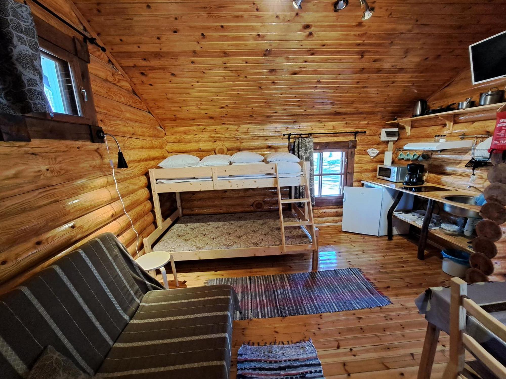 Laahtanen Camping Ristijarvi Bilik gambar