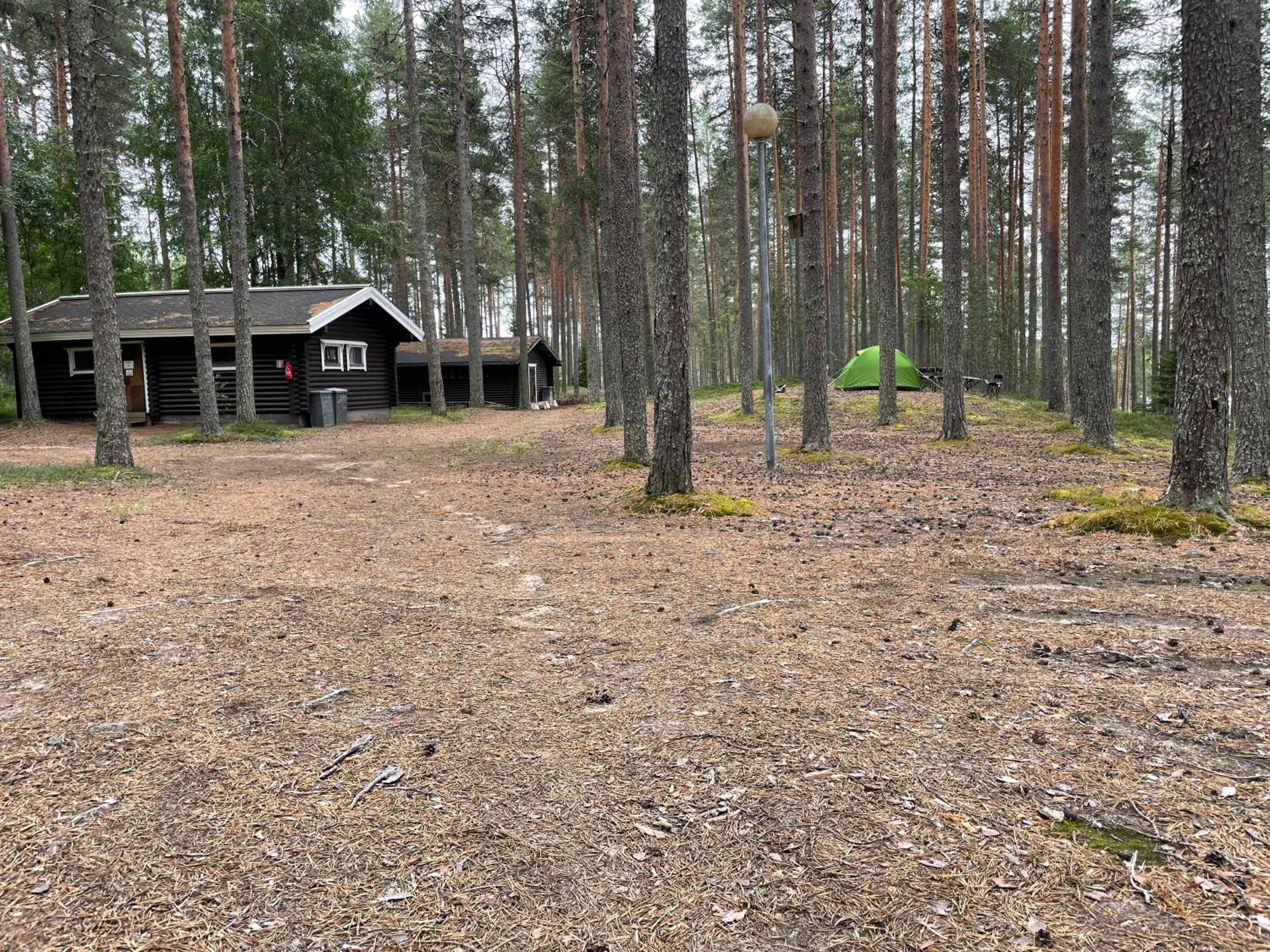 Laahtanen Camping Hotel Ristijarvi Luaran gambar