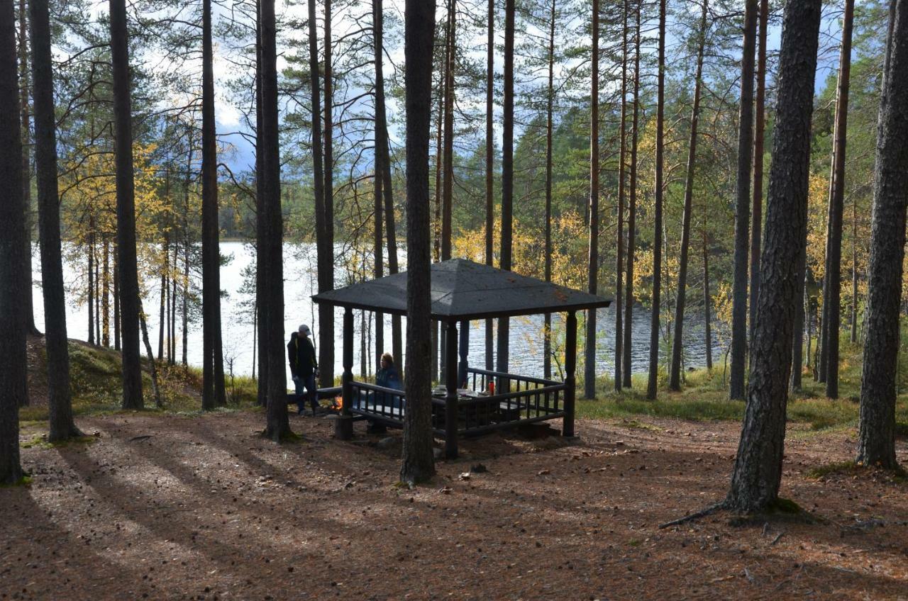 Laahtanen Camping Hotel Ristijarvi Luaran gambar